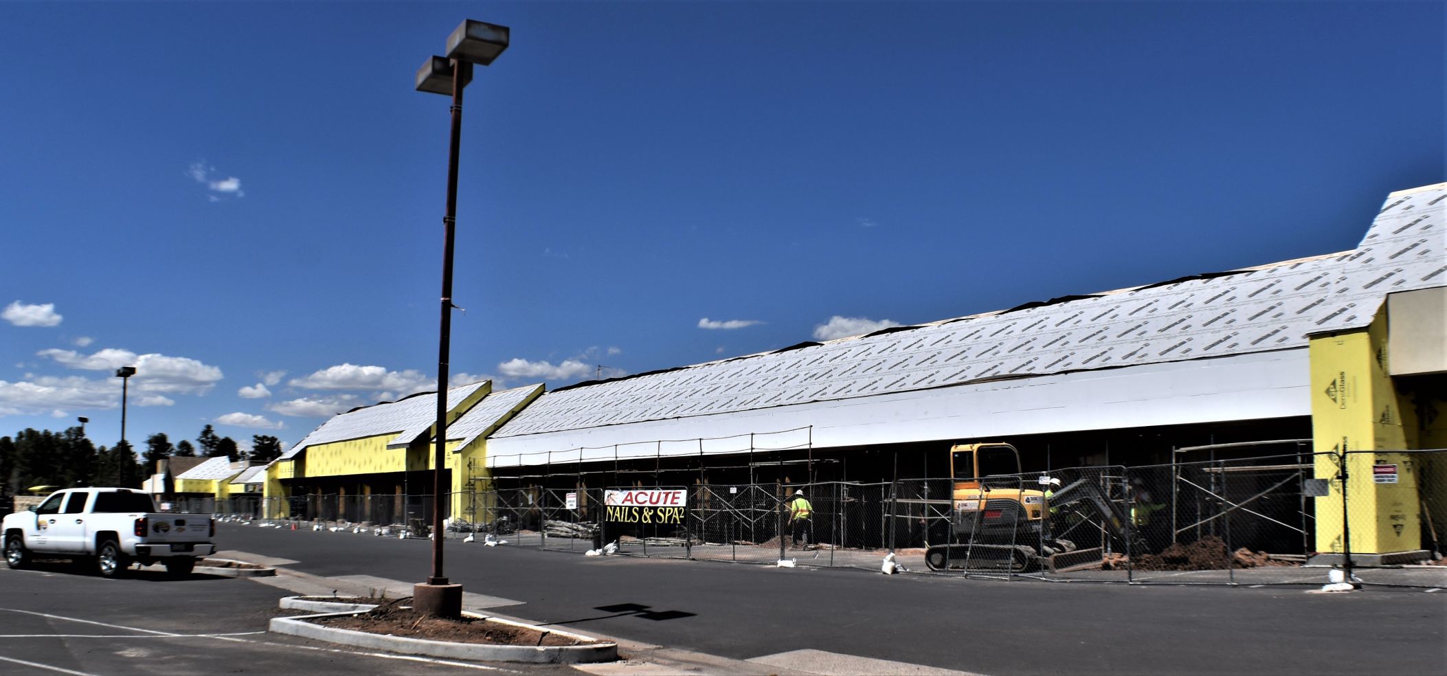 Remodeling of White Mountain Village Continues During A Pandemic